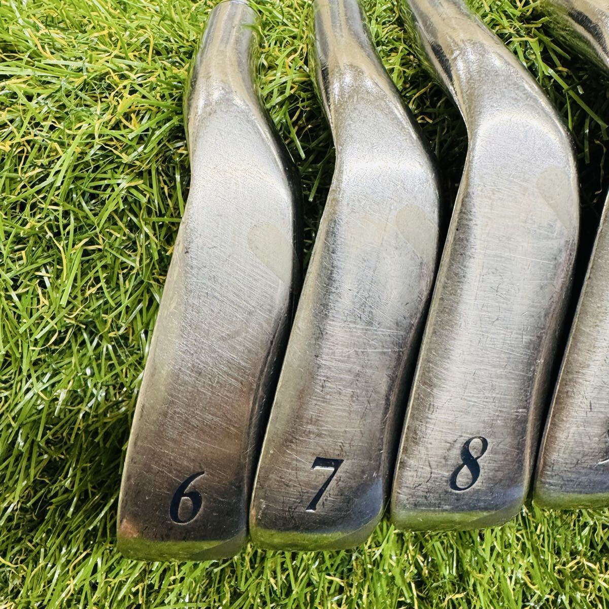 Dunlop XXIO 6 Ladies Irons 6-PW,SW (6pc) — Flex L — Japan Model, Used