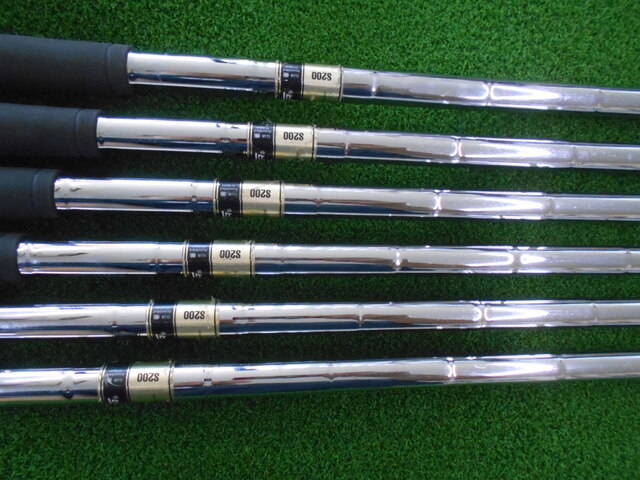 Srixon Z965 Irons (6pc) — (S200) Dynamic Gold DST S — Japan Model, Used
