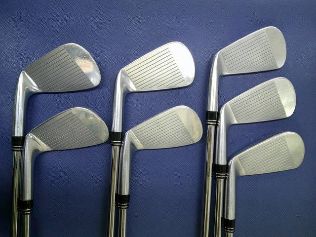 HONMA Tour World TW727V Irons 4-10 (7pc) — Dynamic Gold S300 — Japan Model, Used