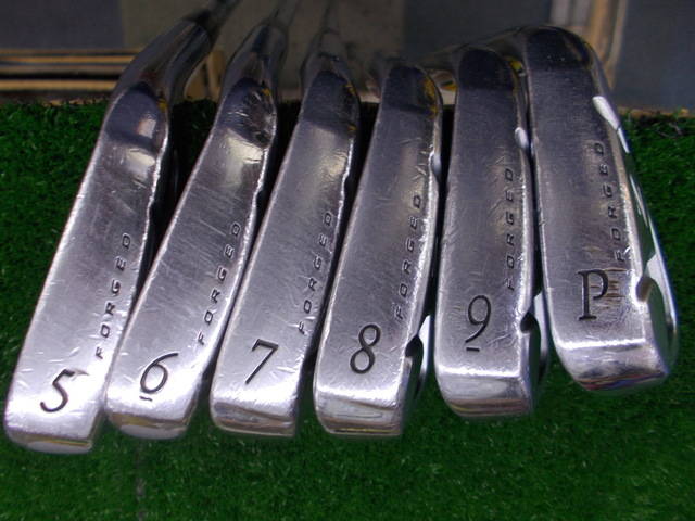 Srixon Z725 Irons (6pc) — NS PRO MODUS3 TOUR120 S — Japan Model, Used
