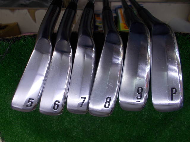 Srixon ZX5 Mk II Irons 5-PW (6pc) — NS PRO 950GH neo DST S — Japan Model, Used