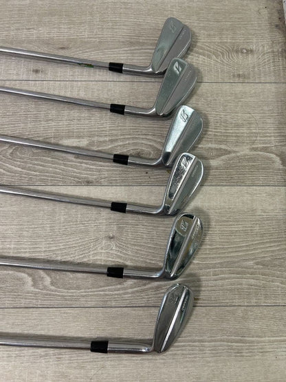 Bridgestone J15MB Iron Set – Curated from Japan - photo 4
