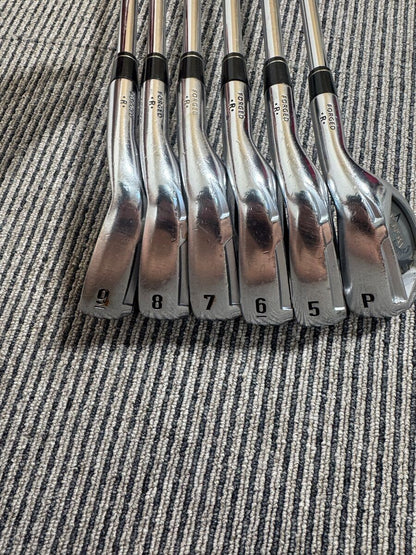 Callaway LEGACY BLACK 2013 Iron Set – Curated from Japan - photo 3