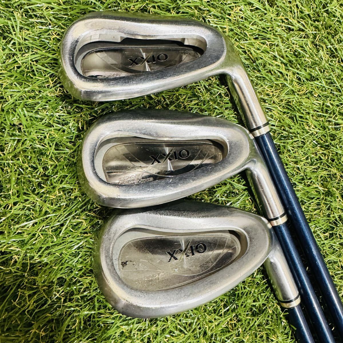 Dunlop XXIO 6 Ladies Irons 6-PW,SW (6pc) — Flex L — Japan Model, Used