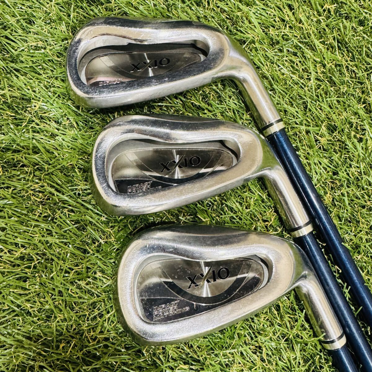 Dunlop XXIO 6 Ladies Irons 6-PW,SW (6pc) — Flex L — Japan Model, Used