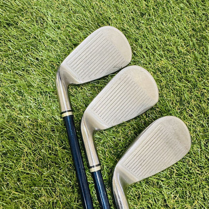 Dunlop XXIO 6 Ladies Irons 6-PW,SW (6pc) — Flex L — Japan Model, Used