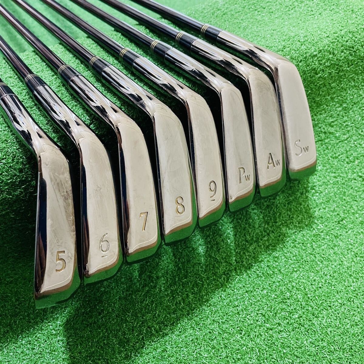 Maruman Majesty Prestigio Irons 5-AW,SW (8pc) — Flex L — Japan Model, Used