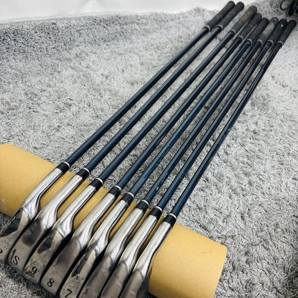Titleist 695 MB Irons 3-5,7-PW,SW (8pc) — Flex S — Japan Model, Used