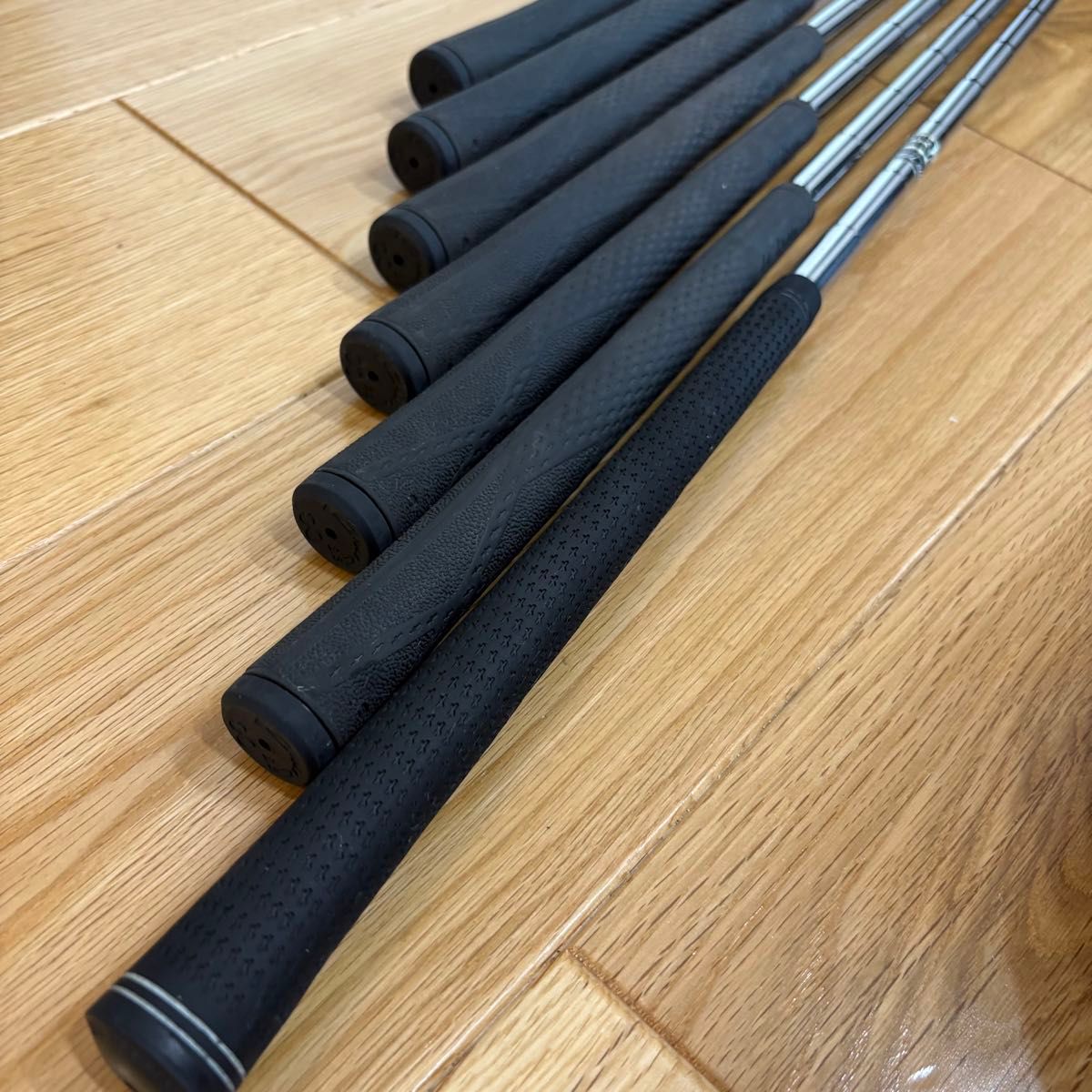 Titleist MB 710 Irons 3,5-PW (7pc) — Dynamic Gold S200 — Japan Model, Used