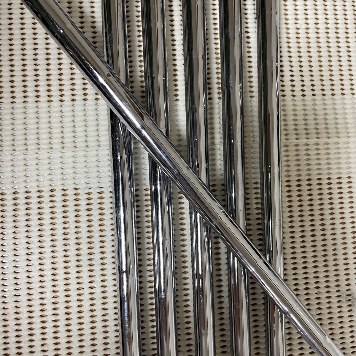 TaylorMade R9 Irons 5-PW (6pc) — NS PRO 950GH — Japan Model, Used