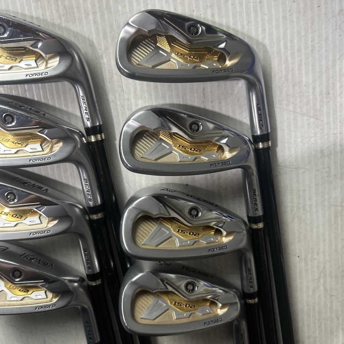 HONMA Beres IS-02 Irons 6-11,AW,SW (8pc) — ARMRQ R — Japan Model, Used