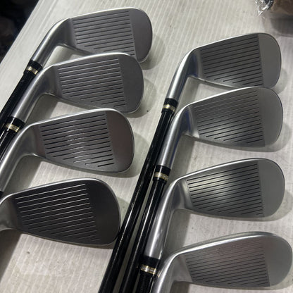 HONMA Beres IS-02 Irons 6-11,AW,SW (8pc) — ARMRQ R — Japan Model, Used