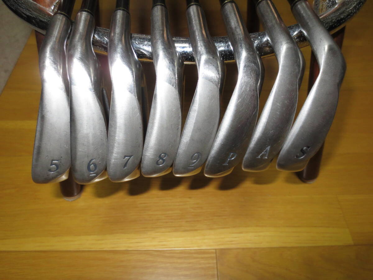 Dunlop XXIO Prime 2009 Irons (6pc) — Flex R — Japan Model, Used