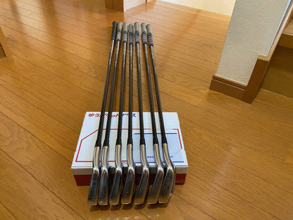 Mizuno MP-30 Irons 4-PW (7pc) — Flex R — Japan Model, Used