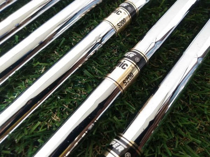 Bridgestone Tourstage X-Blade 707 Irons 5-PW (6pc) — Dynamic Gold S200 S — Japan Model, Used