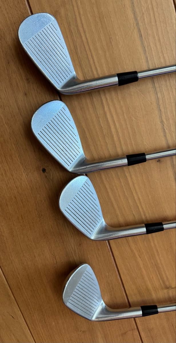 Titleist MB 712 Irons 3-PW (8pc) — Dynamic Gold S200 — Japan Model, Used
