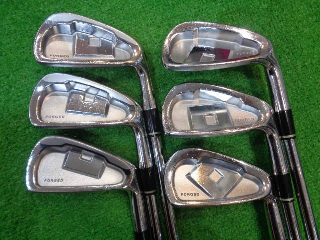Onoff Kuro Forged Irons 5-9 (6pc) — NS PRO 950GH S — Japan Model, Used