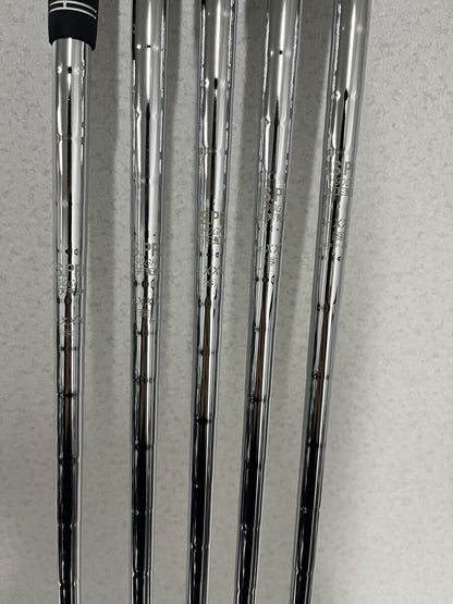 Dunlop XXIO 9 Irons (5pc) — NS PRO S — Japan Model, Used