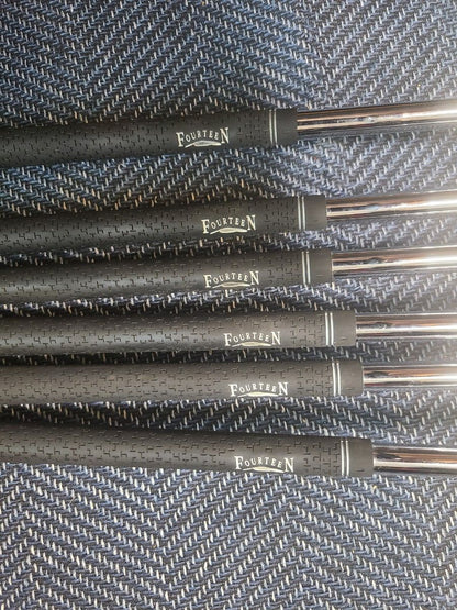 Fourteen TB-7 Forged Irons 5-PW (6pc) — Modus3 105 — Japan Model, Used