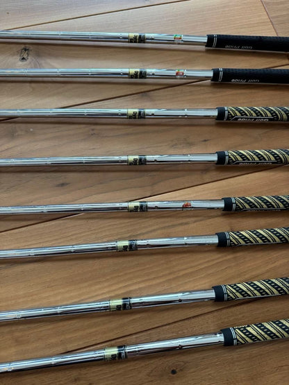 Titleist MB 712 Irons 3-PW (8pc) — Dynamic Gold S200 — Japan Model, Used