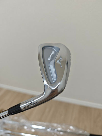Mizuno Pro 243 Irons 6-PW (5pc) — Dynamic Gold S200 S — Japan Model, Used