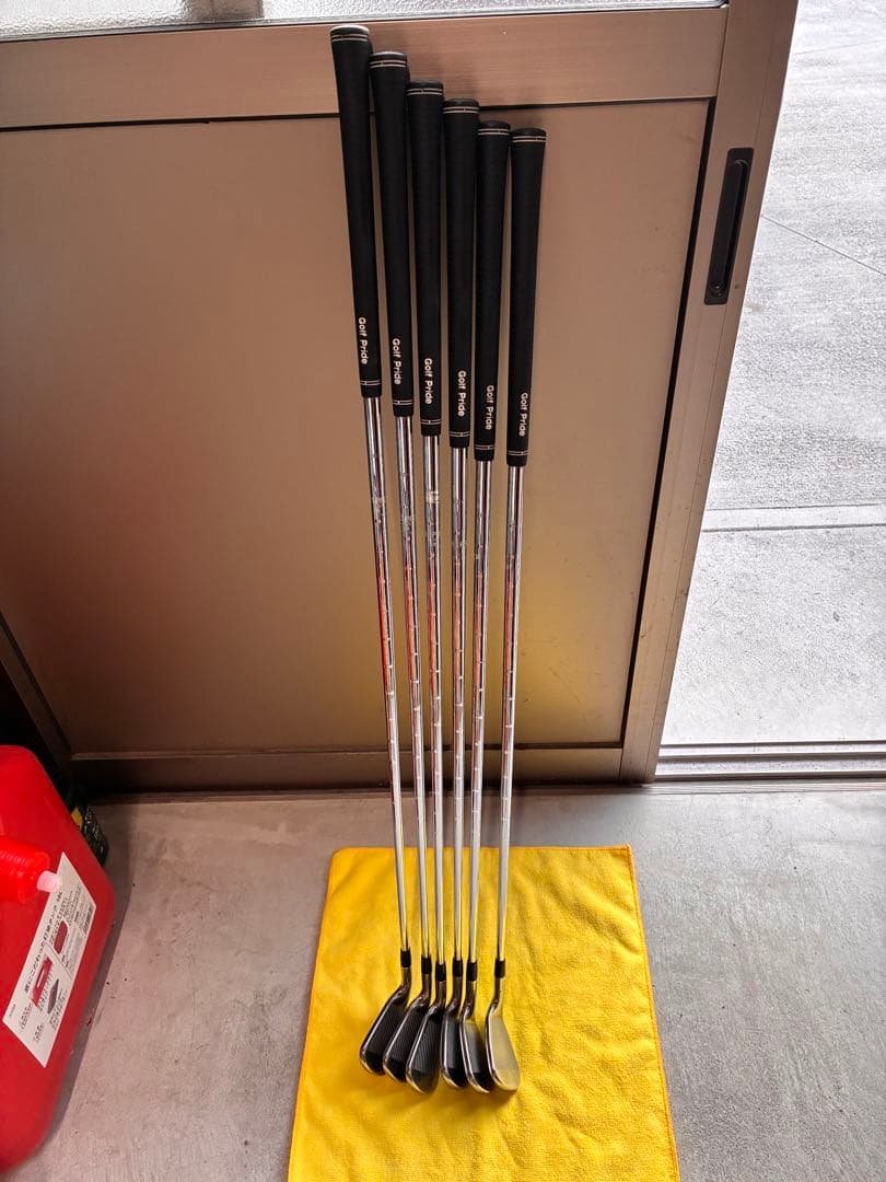 Titleist AP1 716 Irons 5-9 (6pc) — Steel — Japan Model, Used