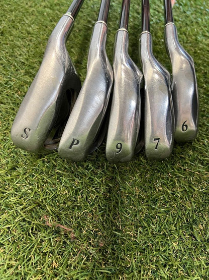 Dunlop XXIO 7 Irons 6-9 (5pc) — Flex R — Japan Model, Used
