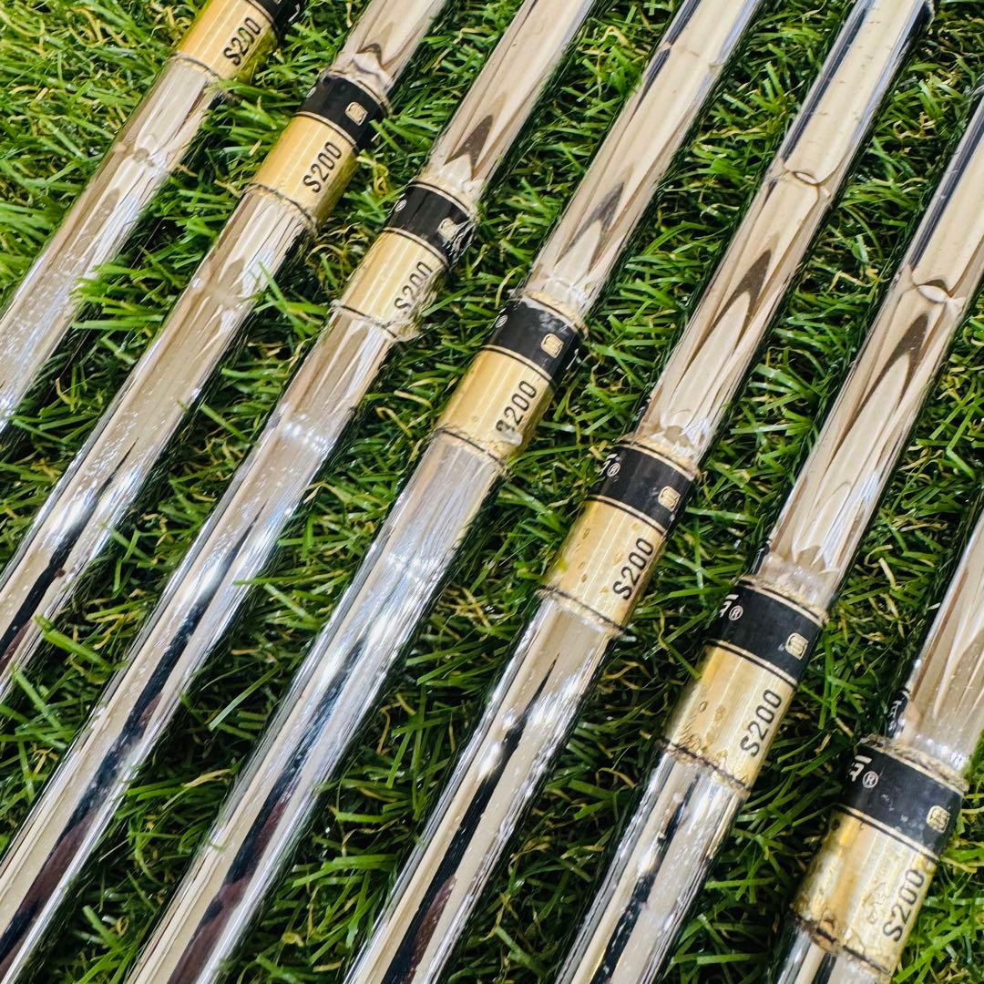 Mizuno MP-62 Irons 4-PW (7pc) — Dynamic Gold S200 S — Japan Model, Used