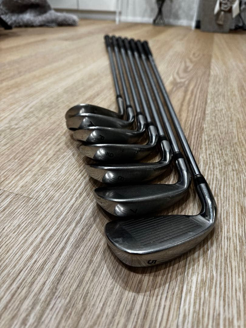 TaylorMade r7 XR Iron Set – Curated from Japan - photo 3